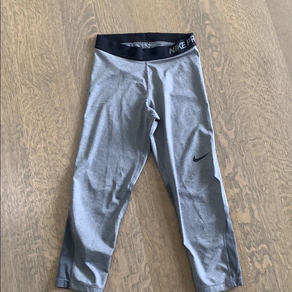 Nike Pro Cropped Leggings